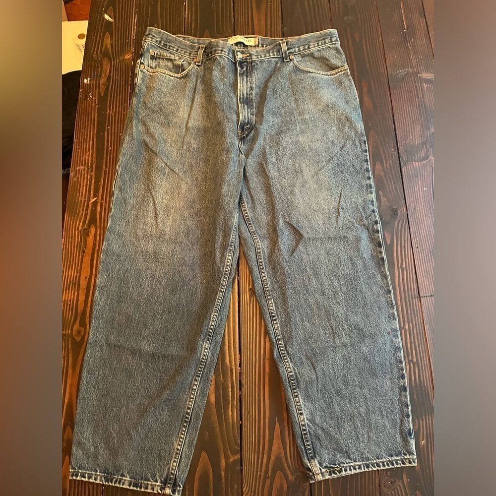 Men’s Levi’s 560 Comfort Fit Straight Leg 44 x 30